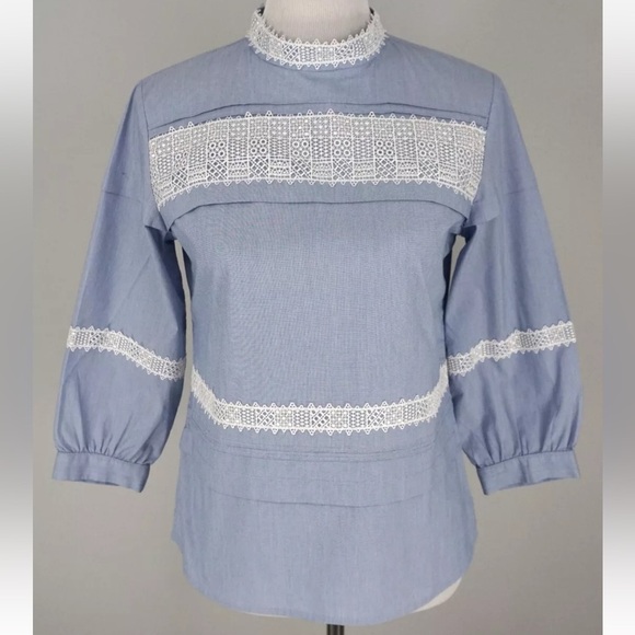 Banana Republic Blue White Lace Embroidered Chambray 3/4 Sleeve Top Size s - Picture 1 of 4